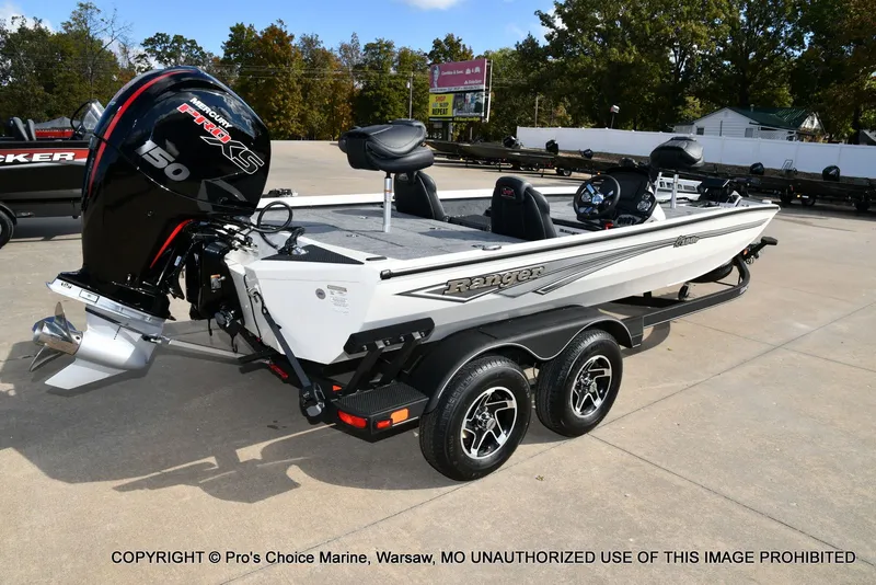 Slide: The Image of Ranger RT198P Cup Garmin Livescope Equipped 2026 - 19