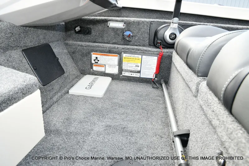 Slide: The Image of Ranger RT198P Cup Garmin Livescope Equipped 2026 - 45