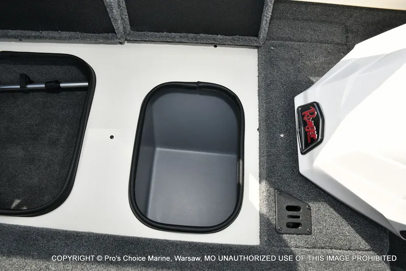 Slide: The Image of Ranger RT198P Cup Garmin Livescope Equipped 2026 - 59