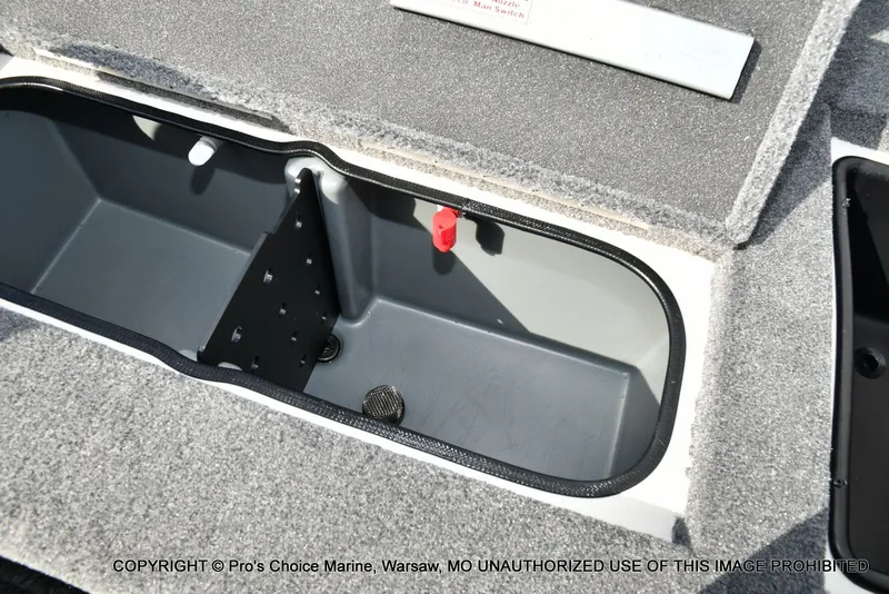 Slide: The Image of Ranger RT198P Cup Garmin Livescope Equipped 2026 - 63