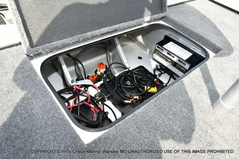 Slide: The Image of Ranger RT198P Cup Garmin Livescope Equipped 2026 - 66