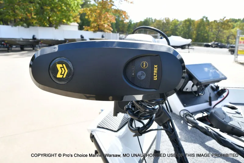 Slide: The Image of Ranger RT198P Cup Garmin Livescope Equipped 2026 - 7