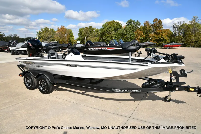 Slide: The Image of Ranger RT198P Cup Garmin Livescope Equipped 2026 - 71