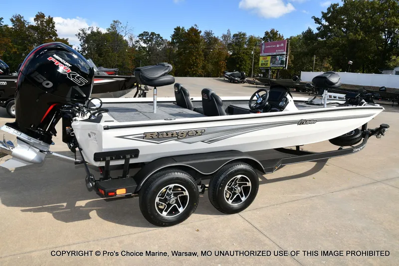 Slide: The Image of Ranger RT198P Cup Garmin Livescope Equipped 2026 - 77