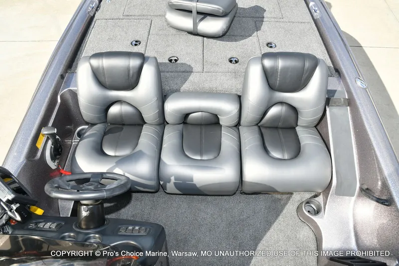 Slide: The Image of Triton Tr-186 2002 - 12