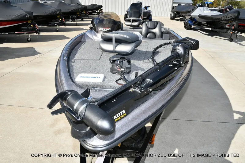 Slide: The Image of Triton Tr-186 2002 - 29