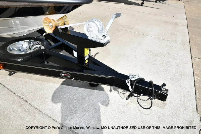 Slide: The Image of Triton Tr-186 2002 - 31