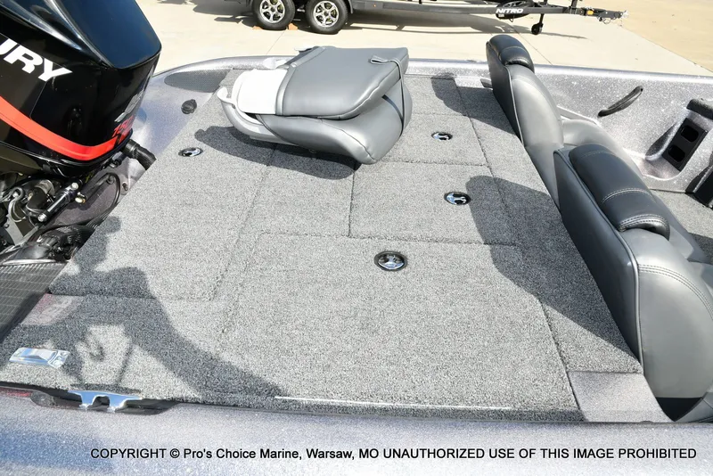 Slide: The Image of Triton Tr-186 2002 - 36