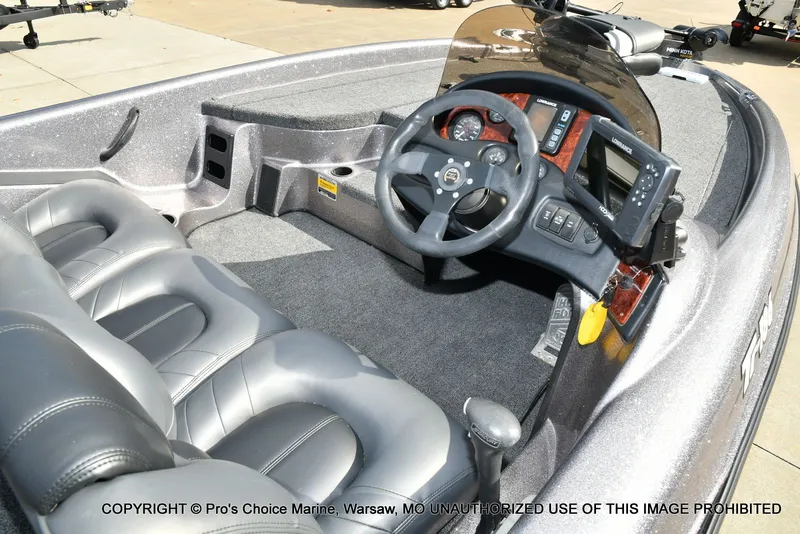 Slide: The Image of Triton Tr-186 2002 - 37