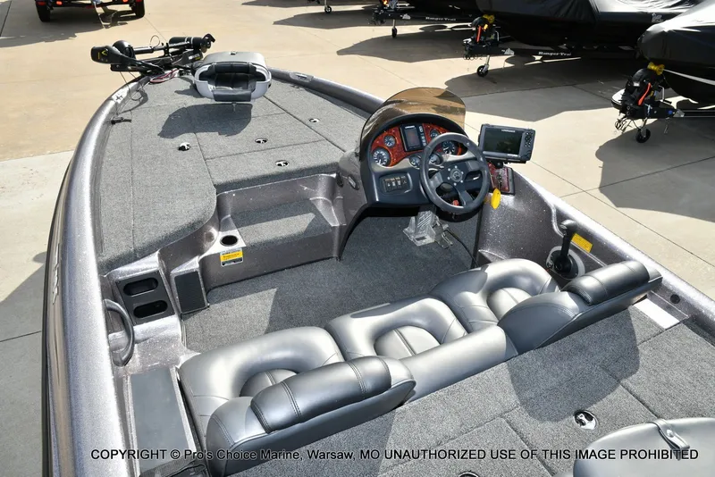 Slide: The Image of Triton Tr-186 2002 - 39