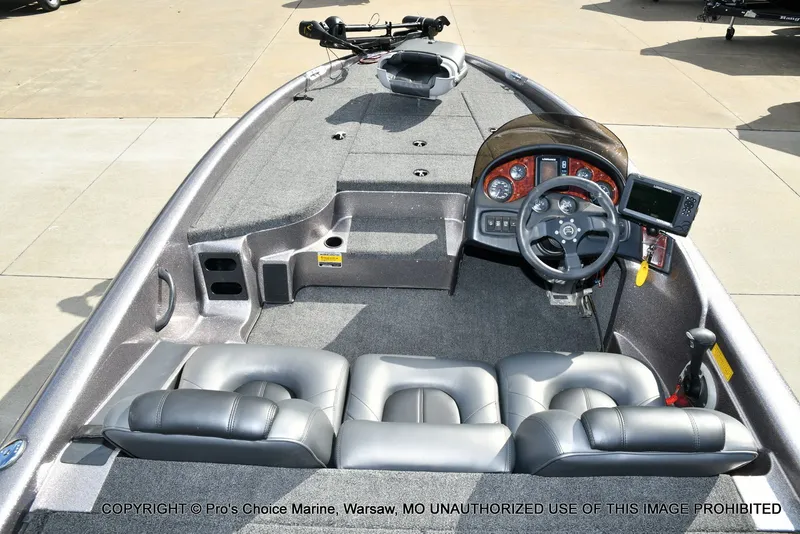 Slide: The Image of Triton Tr-186 2002 - 40