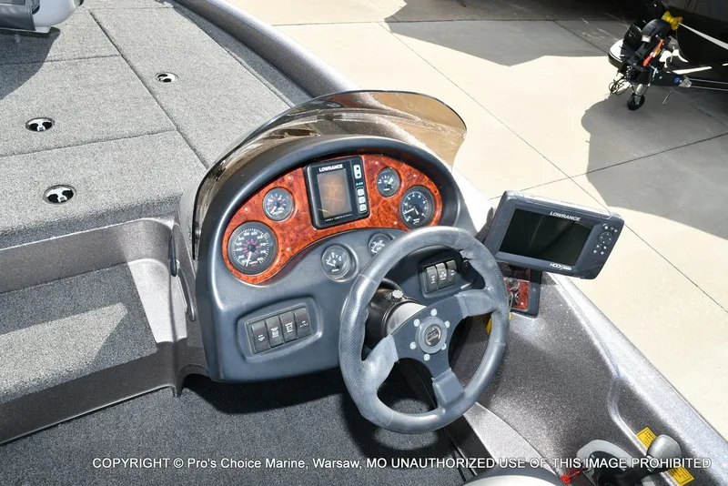 Slide: The Image of Triton Tr-186 2002 - 42