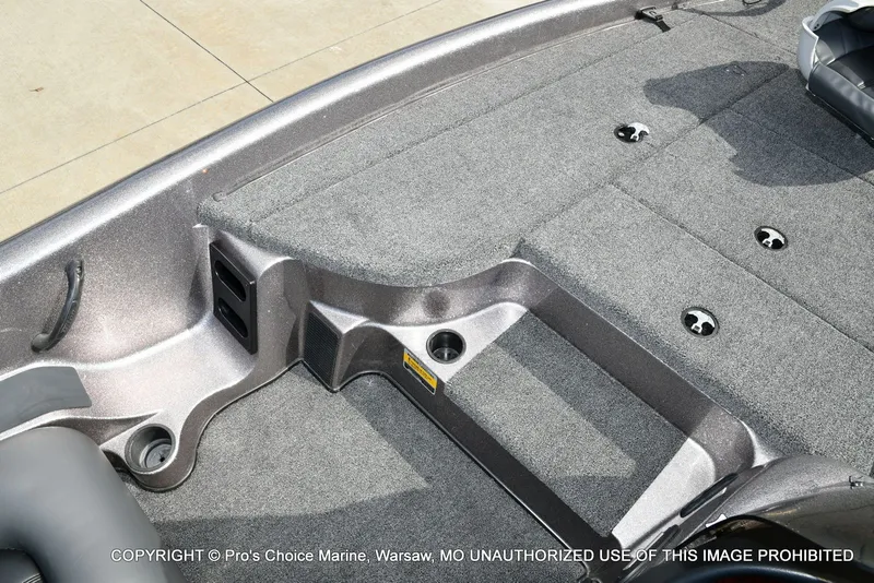 Slide: The Image of Triton Tr-186 2002 - 46