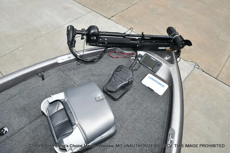 Slide: The Image of Triton Tr-186 2002 - 47