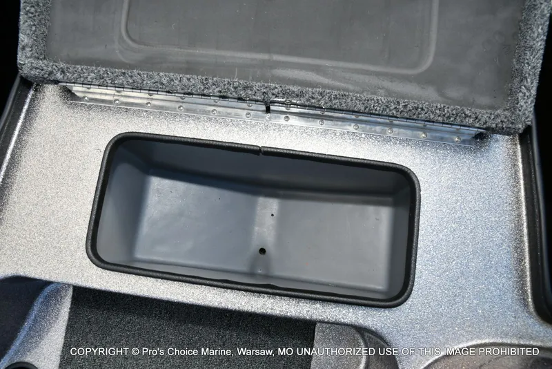 Slide: The Image of Triton Tr-186 2002 - 54