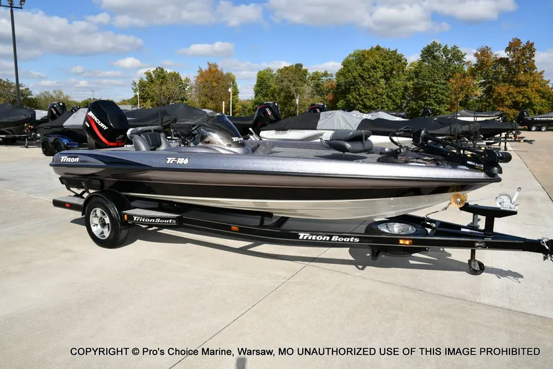 Slide: The Image of Triton Tr-186 2002 - 69