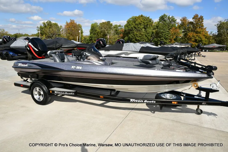 Slide: The Image of Triton Tr-186 2002 - 73