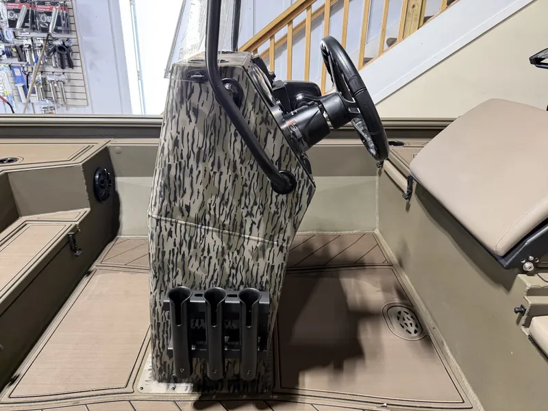 Slide: The Image of Thor LAKE HAMMER 1900 CC 2026 - 5