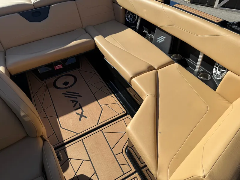 Slide: The Image of ATX ATX Surf Boats 20 Type-S 2023 - 550