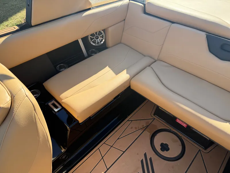 Slide: The Image of ATX ATX Surf Boats 20 Type-S 2023 - 726