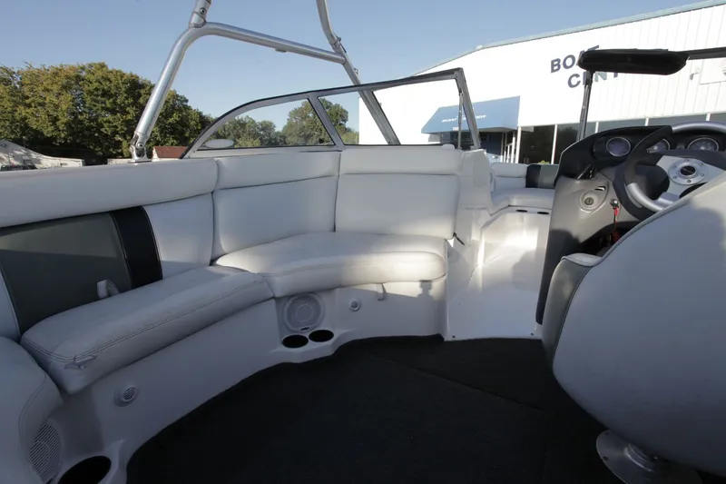 Slide: The Image of Tigé 22V Limited Edition 2003 - 8