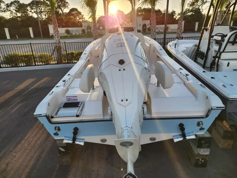 Slide: The Image of Grady-White 251 Coastal Explorer 2026 - 4