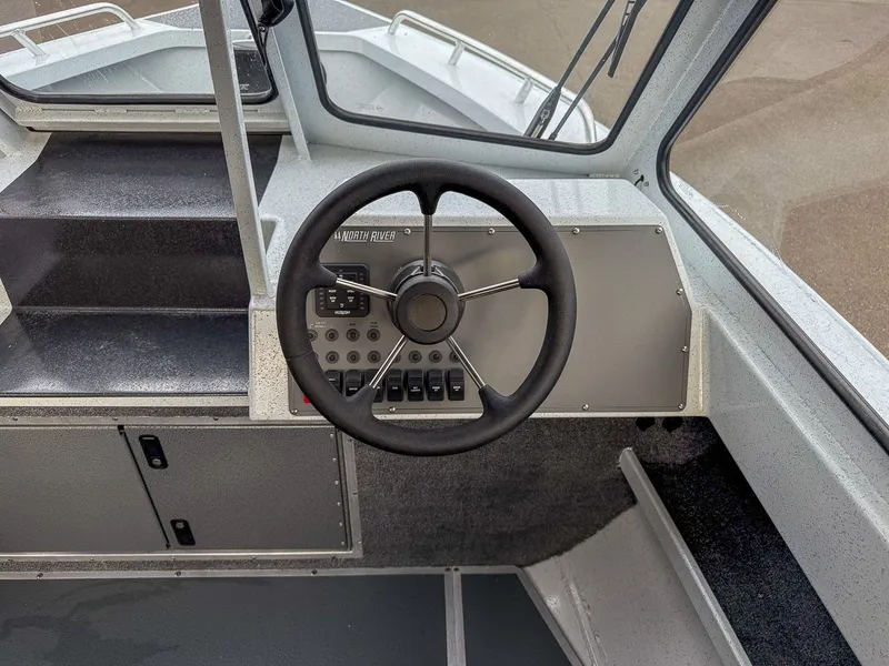 Slide: The Image of North River 21 SEAHAWK RTF 2026 - 10