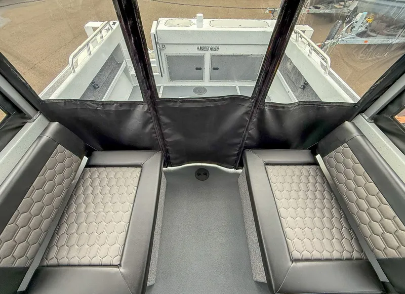 Slide: The Image of North River 21 SEAHAWK RTF 2026 - 14