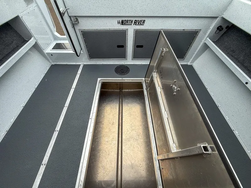 Slide: The Image of North River 21 SEAHAWK RTF 2026 - 17