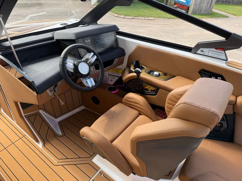 Slide: The Image of Nautique Air Nautique G21 2025 - 19