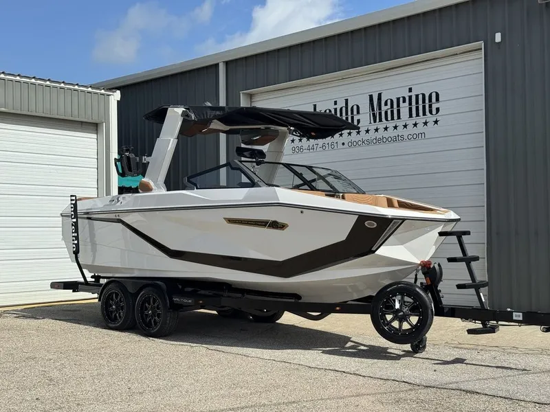 Slide: The Image of Nautique Air Nautique G21 2025 - 2