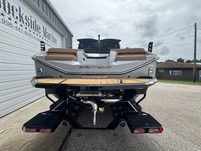 Slide: The Image of Nautique Super Air Nautique G25 2025 - 4