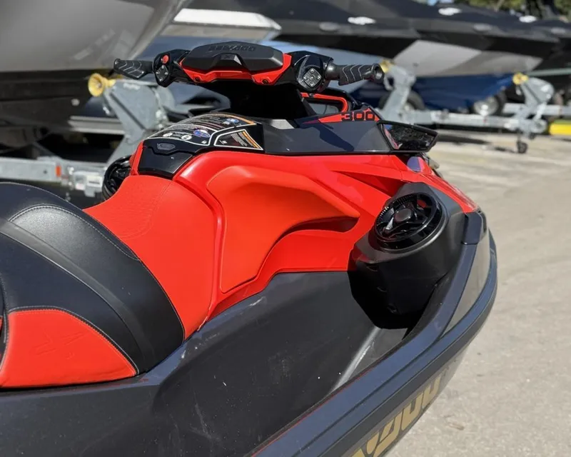 Slide: The Image of Sea-Doo RXT®-X® 300 IBR Eclipse Black and Lava R 2020 - 10