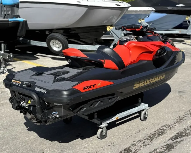 Slide: The Image of Sea-Doo RXT®-X® 300 IBR Eclipse Black and Lava R 2020 - 5