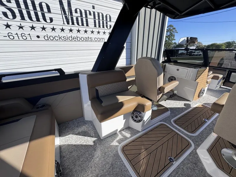 Slide: The Image of Revel RS25L 2026 - 34