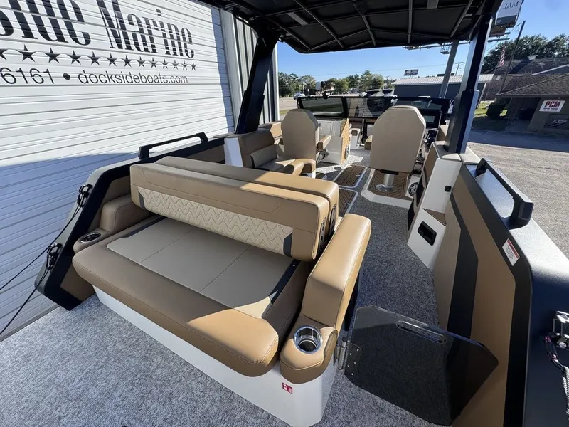 Slide: The Image of Revel RS25L 2026 - 36