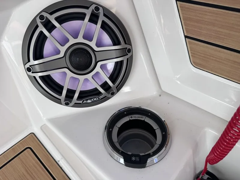 Slide: The Image of Revel RS25L 2026 - 49