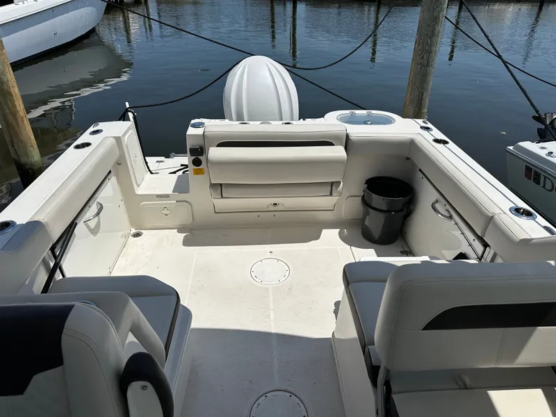 Slide: The Image of Sailfish 245 DC 2023 - 10