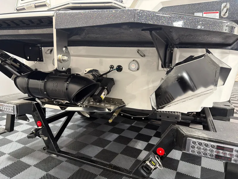 Slide: The Image of MasterCraft XStar 25 2026 - 5