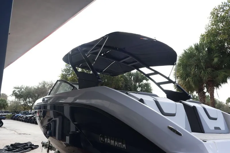 Slide: The Image of Yamaha AR220 2026 - 21