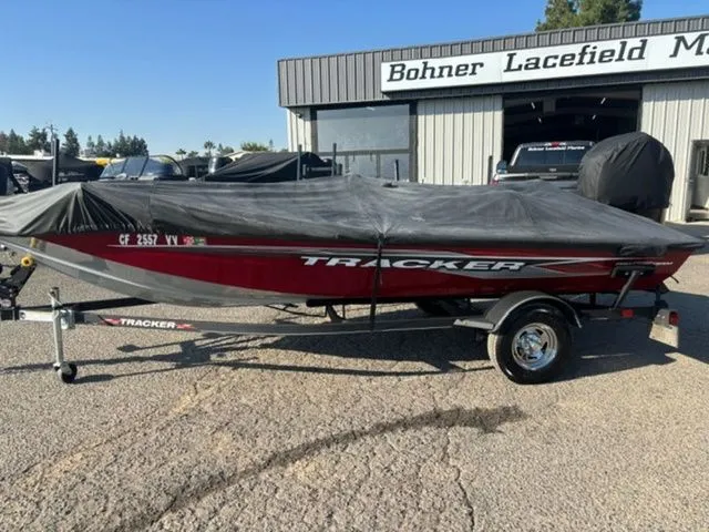 Slide: The Image of Tracker Pro Team 175 TXW 2022 - 9