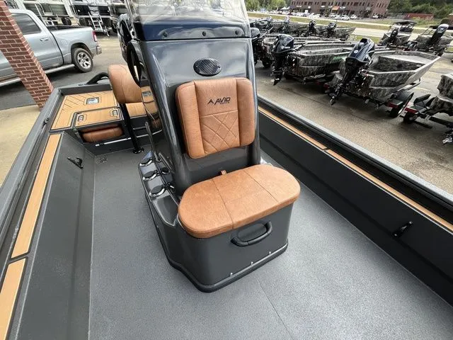 Slide: The Image of Avid 20 Rogue CC 2026 - 13