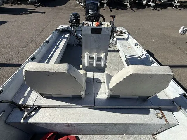 Slide: The Image of Alumaweld Center Console 18' 1983 - 11