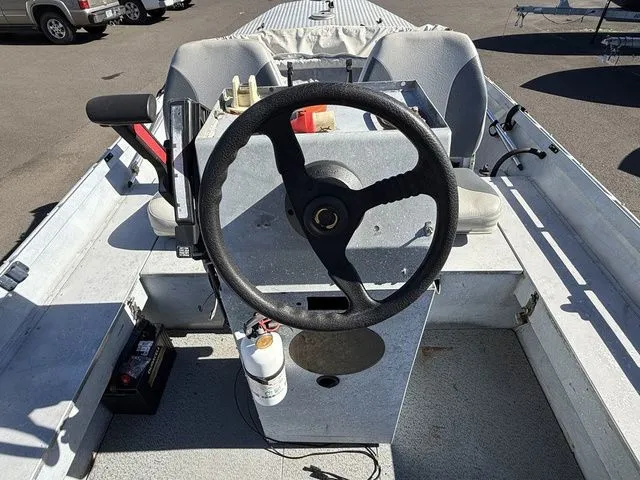 Slide: The Image of Alumaweld Center Console 18' 1983 - 15