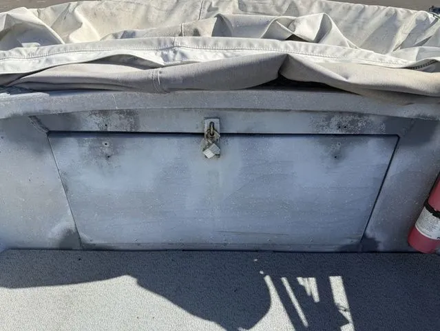 Slide: The Image of Alumaweld Center Console 18' 1983 - 20