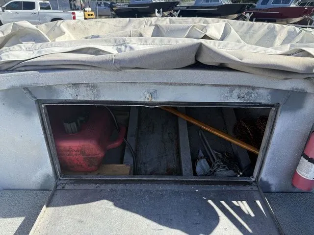 Slide: The Image of Alumaweld Center Console 18' 1983 - 21