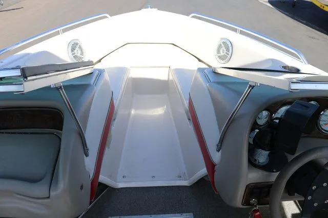 Slide: The Image of Bluewater Mirage 18' (Mechanic's Special) 2002 - 15