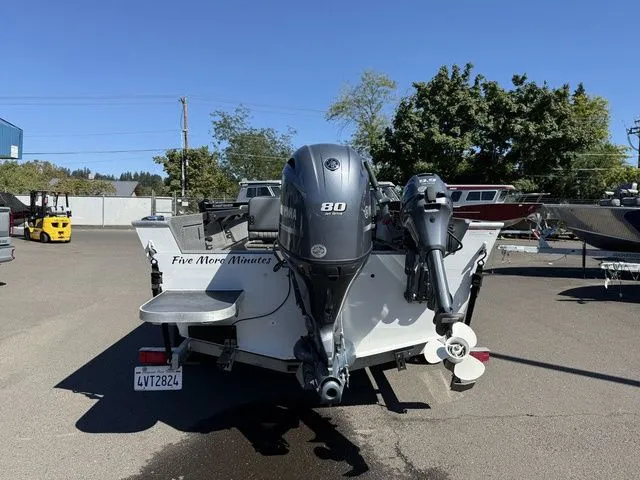 Slide: The Image of Alumaweld Adventurer 18' 2025 - 5