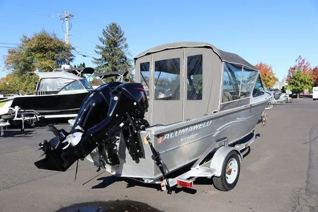 Slide: The Image of Alumaweld Stryker 17' (As Is) 2000 - 6