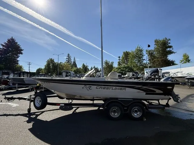 Slide: The Image of Crestliner Tournament TS 202 20' 2000 - 10